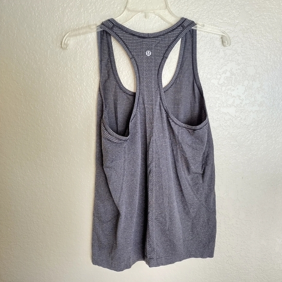 LULULEMON SWIFTLY TECH RACERBACK TANK BLACK GREY STRIPE sz 10 - Picture 3 of 6